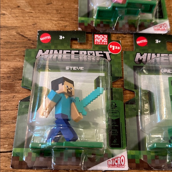 3 Minecraft - Micro Collection Mini Figure set - Picture 3 of 5
